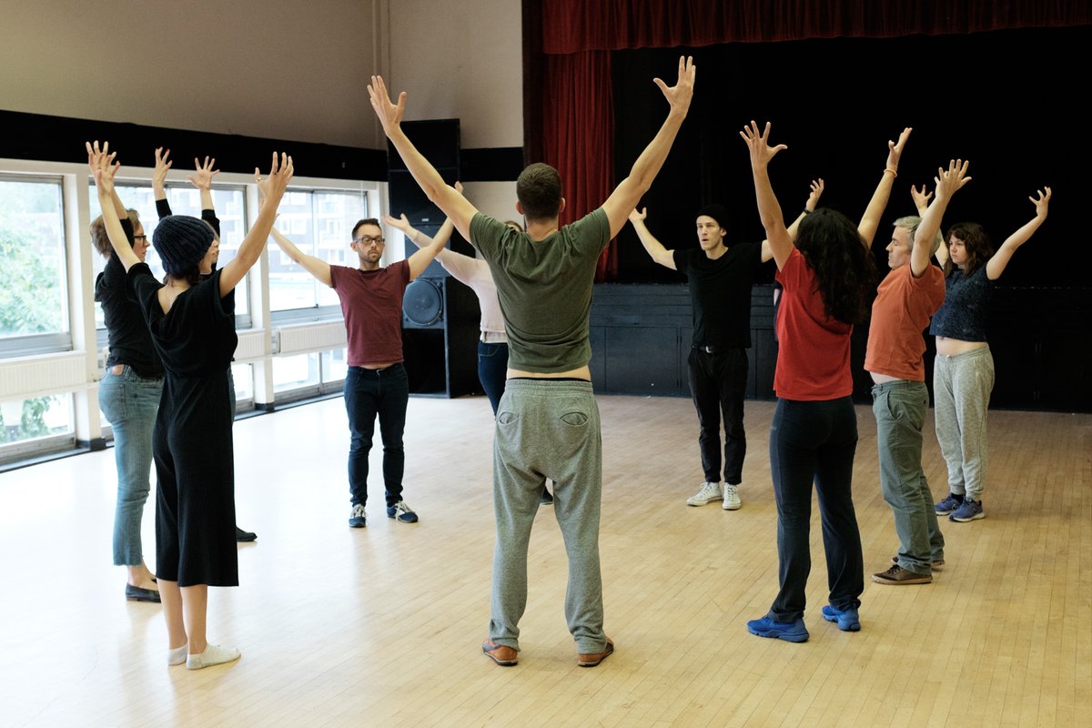 WeAre4nAffairs's tweet photo. 📣 We're going digital!!

Our #theatre #translator mentorship programme is moving online (for the time being).

*New application deadline: Thursday 4 June*

#WeAre4nAffairs #translation #beyondborders

Discover more: https://t.co/CJgAMORusS https://t.co/40zr84PAOm