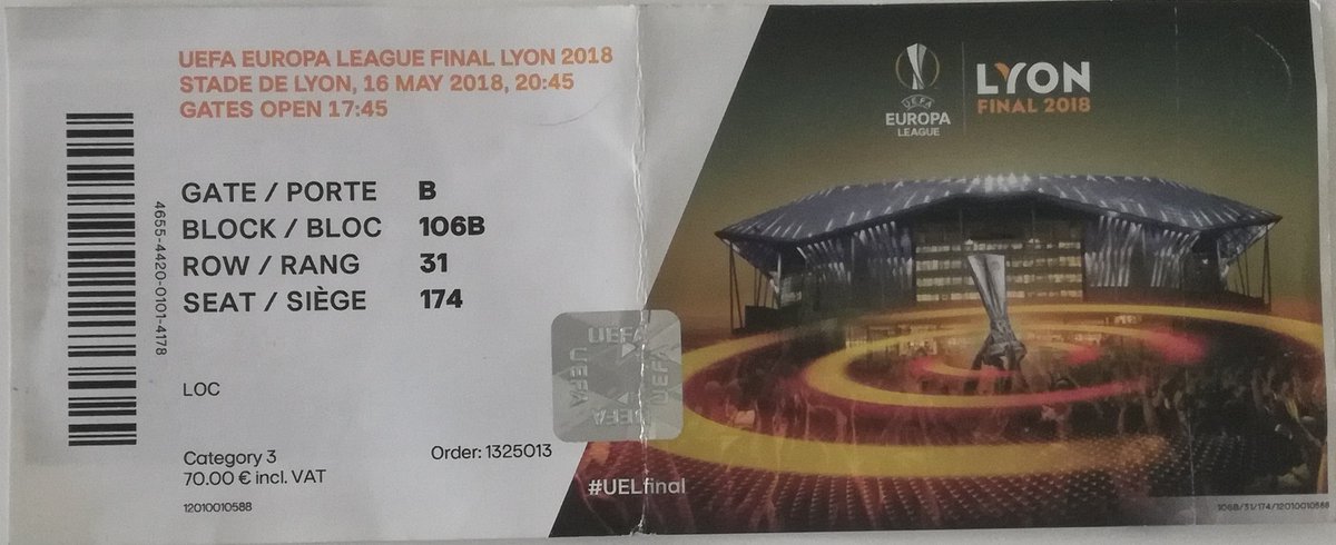loumi_84's tweet photo. Les vrais savent combien il a été compliqué de mettre la main là-dessus il y a 2 ans de ça !
Pas eu la chance de me retrouver du "bon" côté mais bon...
🔵⚪ #confinementom @VGCU84 #roadtostpetersbourg 💪 https://t.co/uwwr2FtWnr