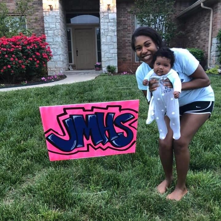 OKCPS's tweet photo. Coolidge Elementary &amp; John Marshall High School-OKC PTSA delivered yard signs to their teaching staff Monday afternoon to celebrate #TeacherAppreciationWeek!

Take a look at this serious school pride!

📸: @jmbearsokc &amp; @CoolidgeCrocs https://t.co/Yjl3Vyz46F