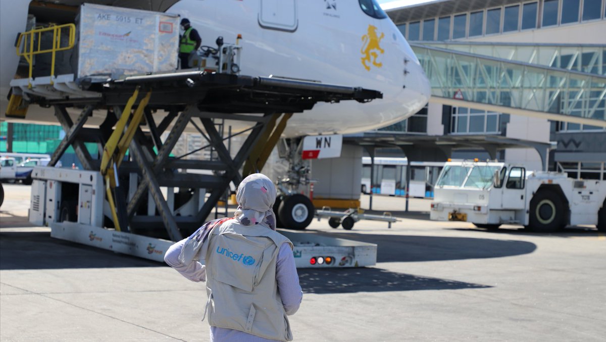 UNICEFSupply's tweet photo. A @UNICEF shipment of masks and coveralls for frontline healthcare workers just reached Harare, #Zimbabwe. This comes after @MoHCCZim, partners and @UNICEFZimbabwe launched a #COVID19 information hub for children last April.

Together, we will succeed #ForEveryChild. https://t.co/qoLuPMp7gJ