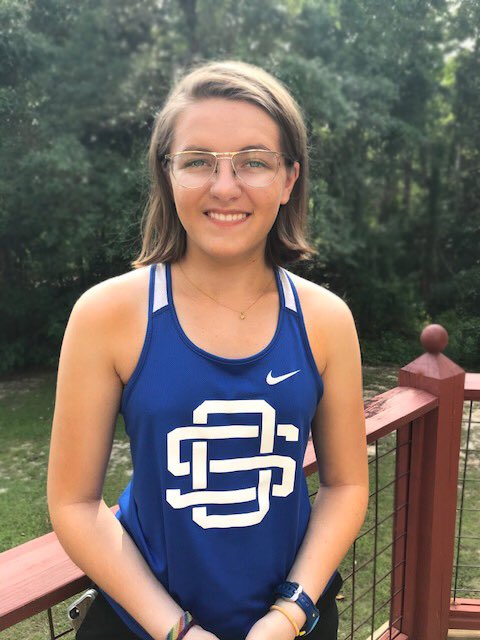 OSXCTF's tweet photo. Senior Spotlight:
Isabella Furr

-Member of the 2016 and 2017 Girl’s State Championship XC teams
-National Merit Finalist
-AP Scholar
-Stamps Scholarship Recipient

Isabella will head off to the University of Mississippi to study biomedical engineering! Congratulations!! https://t.co/vnOEp3astX