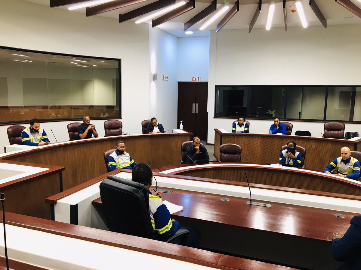 GamagaraLocal's tweet photo. Gamagara Local Command Team with #AngloAmerican Team in session discussing plans to curb the spread of #CoronavirusInSA https://t.co/ZjyNRTubiD