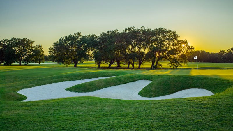 turfnet's tweet photo. Latest turf news: How golf is helping save a part of New Orleans https://t.co/qkhCODGo3G https://t.co/aYXIbf9see