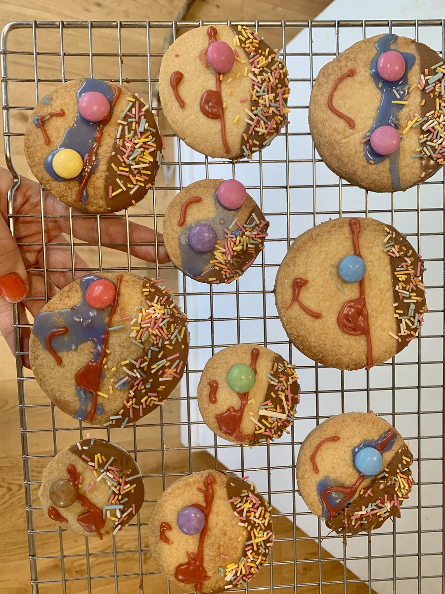 bec_twiston's tweet photo. @ardeleyschool  Felix has experimented with objects that float/sink, had a go at subtracting with his pirate coins and we ended the week with biscuit making (Mrs Watson made it look so easy!!) Thank you Ardeley for all the videos this week 💪 x https://t.co/BsbHDKIrpA