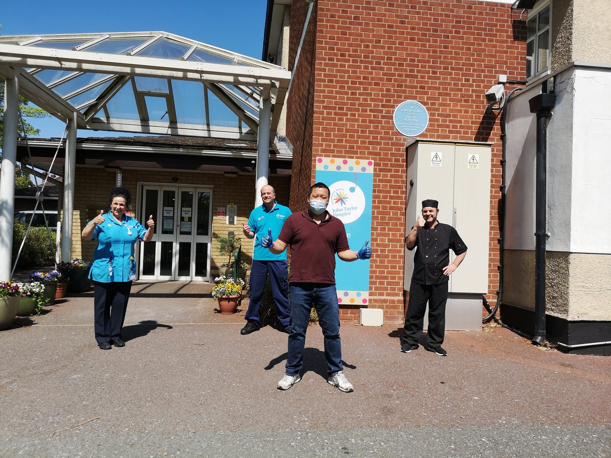 Today we visited <a href="/jthospice/">John Taylor Hospice</a> and bought a little cheer to all their staff with 70 lunches. Great talking to ward manager <a href="/ClareLe19651276/">Clare Lewis</a> about the struggles and challenges they have been facing during this pandemic. A big thumbs up for all the great work they're doing👍👍