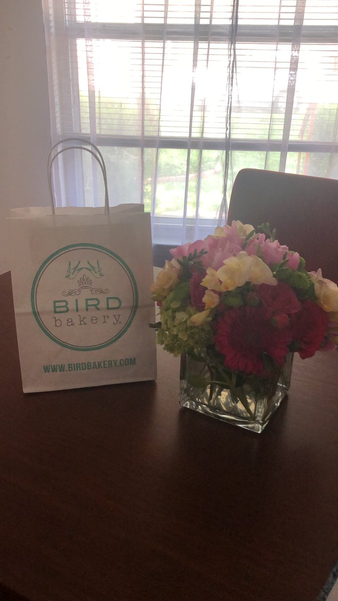 vonendg's tweet photo. Flowers and lunch from Bird Bakery! My 4th grade class spoils me! #BradfieldBold https://t.co/5N90Lj3732