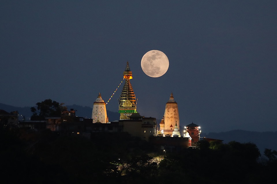 kathmandupost's tweet photo. Here are some photos of the last supermoon of 2020 captured by the Post's photographers.
https://t.co/PY4hoBn5Zx https://t.co/KZogQPJ0NZ