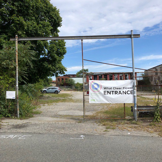 DoorsOpenRI's tweet photo. "Honestly, being at the Farm at dawn and sunset, when the light is golden and magic, is an incredible experience..." -Anne Holland, @WhatCheerFarm, 46 Atwood St., PVD, RI. More of this and other #rhodylovenotes at https://t.co/278I4CiADB https://t.co/fcNigEceXS