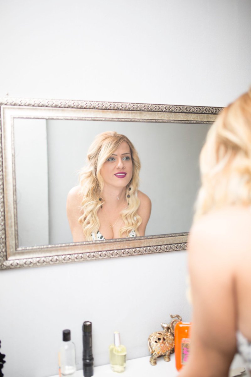 HAYATA bakış FELSEFENİZDEKİ o halkanın icine usulca girip yargılarınızı tabularınızı korkularınızı kafanızdakı soruları LADYBOY FARKIMLA kaldırıp HEM KALBEN HEM BEDENEN HİSSEDİP BİR ADIM ATMAYA Hazırmısınız 

❤0537 942 17 13 ❤
#ankaratravefti 🌻#ankaracd🌻#ankaratraveﬅileri