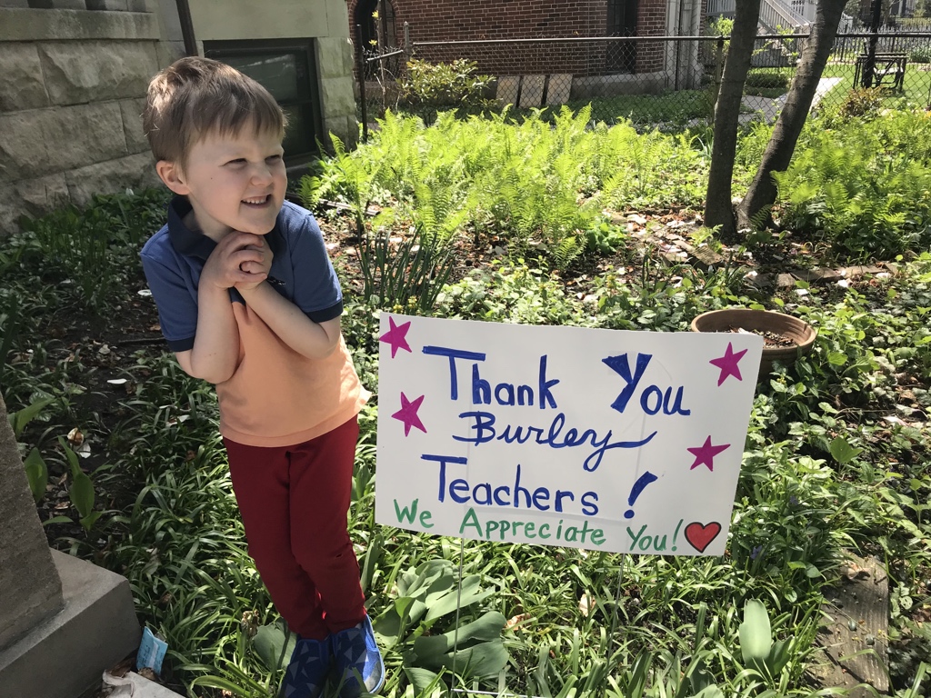 002Kindergarten's tweet photo. A wonderful surprise visit by two amazing administrators today! @MsPlocher @Mrs_MJNash 👯‍♀️The sign, the dance, the books…the bullhorn - all so lovely and a great mood lifter. 😀 Thank you for supporting your staff everyday @BurleySchool !! https://t.co/uf82H4T8di
