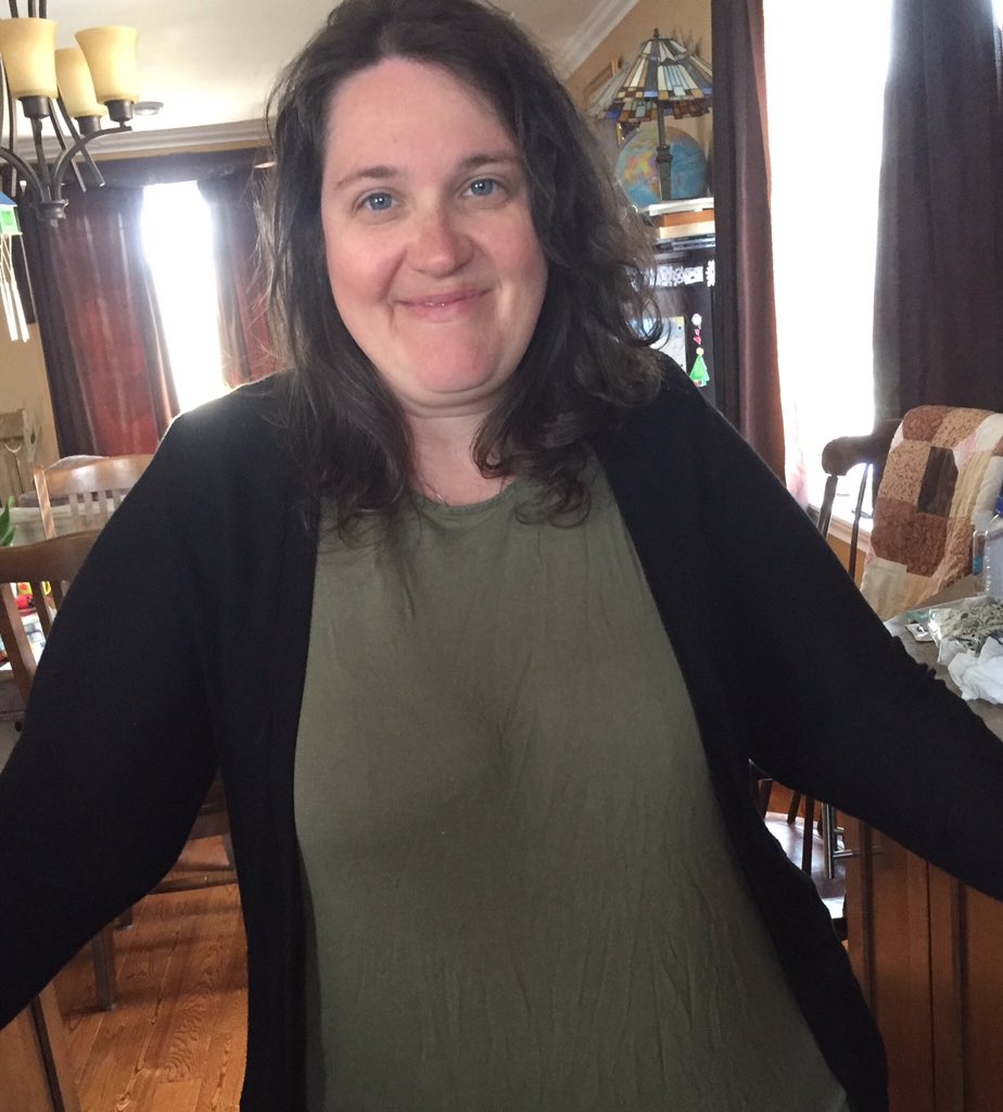 dawn_nl's tweet photo. Happy Green Day @OctagonPond. Celebrating Kim Green today. An incredible teacher and friend who touched the lives of many❤️🌷 https://t.co/x1hk9Yke0b