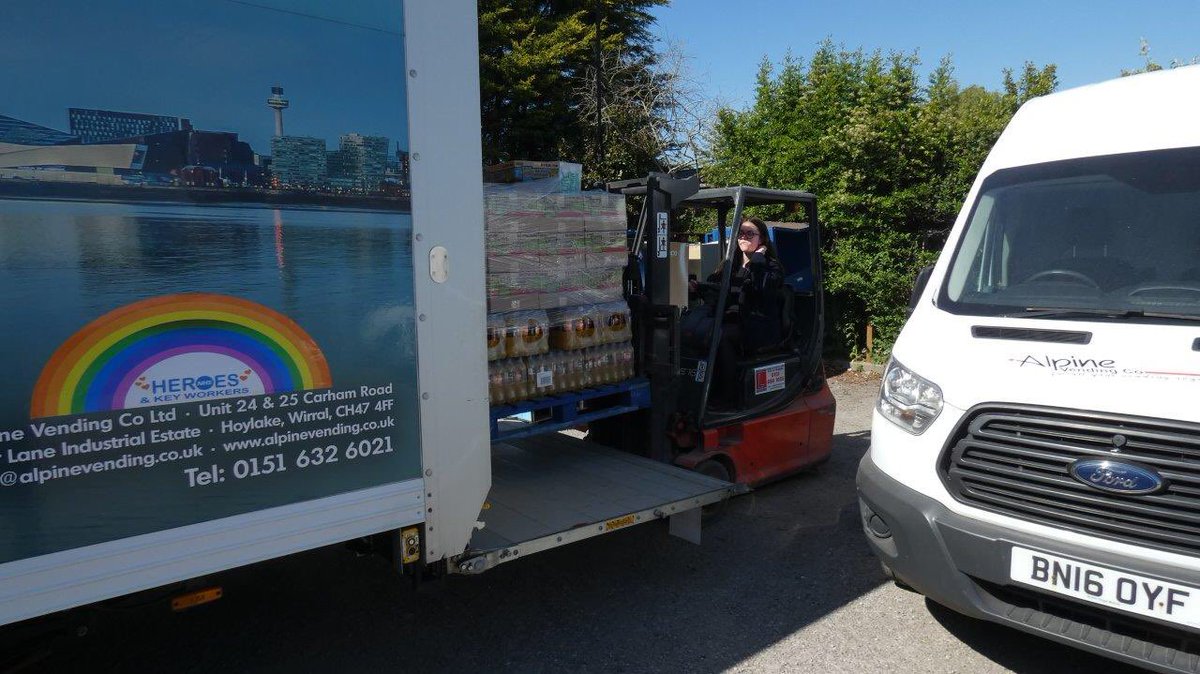 AlpineVending's tweet photo. We loaded up a couple of pallets of drinks and snacks for our local food bank to be delivered next week.
@AVSVendingGroup @vendingAVA @VendingPixie @planetvending @vendnews https://t.co/WJ940OZMsq