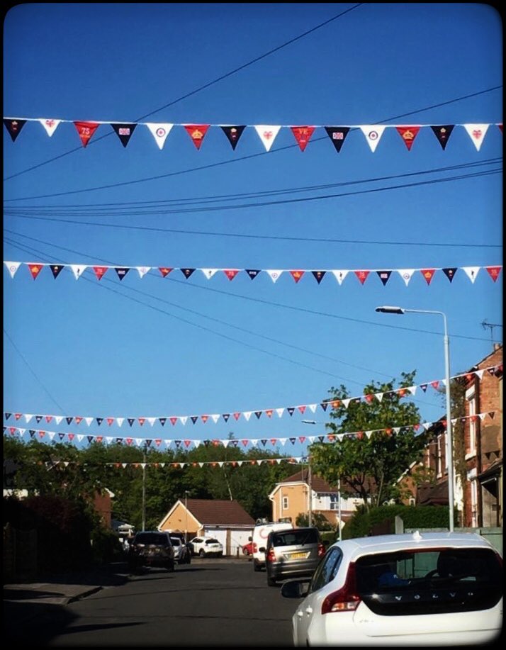 ultimateid's tweet image. Bunting’s up for #VEDay #VEDayAtHome
Made &amp;amp; Embroidered by LF Embroidery 
#Britishmade🇬🇧 
#VEDay2020