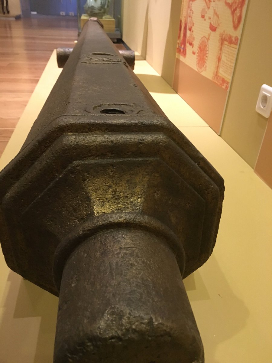 allexandre's tweet photo. Found by a lobster diver off Terceira Is., Azores, we raised this octogonal bronze French culverin cast with Francis the 1st (1515-1547) sigil from 40 meters deep. Now on display at Angra Museum, Azores. #artillery #castgun https://t.co/VmmxUUR8NL