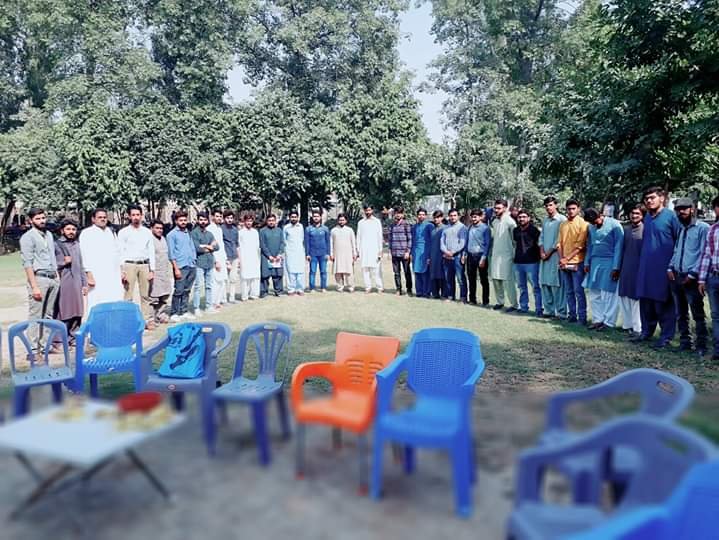 Tauseef04518250's tweet photo. TEAM ATI UAF

#AT https://t.co/qXhrtLvif2