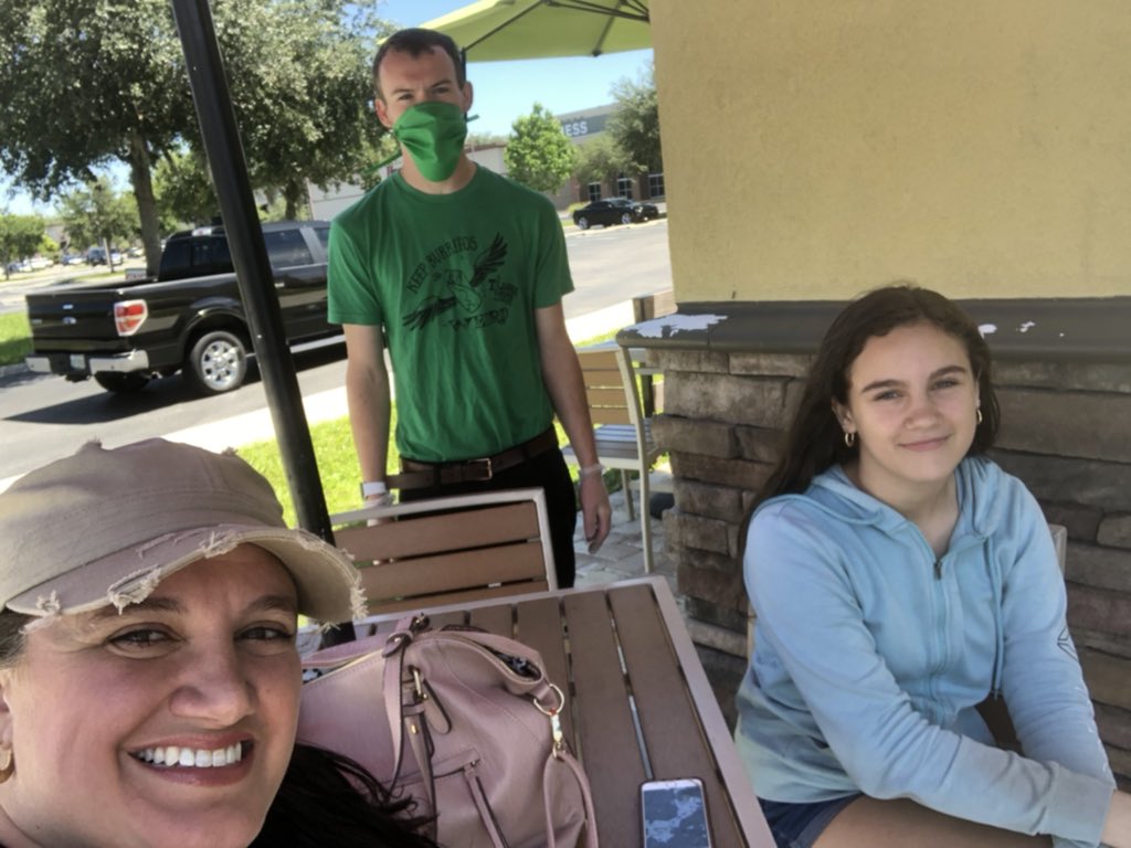 jerimkennedy's tweet photo. Teacher Appreciation looked a little different this year, but we made the best of it! Took the top off the Jeep since itโs a beautiful day. Went by Alonso for a goody bag and then Tijuana for lunch. ๐๐ #alonsostrong https://t.co/uLn4F4dsRh