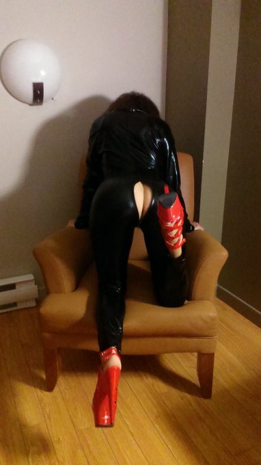 @ilovelatex https://t.co/P0UwJaDaze<a class="tags" target="_blank" title="On Twitter" href="/?out=eyJ0eXAiOiJKV1QiLCJhbGciOiJIUzUxMiJ9.eyJpYXQiOjE3MjMyMDc2MjIsImlzcyI6InR3cG9ybnN0YXJzLmNvbSIsIm5iZiI6MTcyMzIwNzYyMiwiZXhwIjoxNzU0NzQzNjIyLCJyZWRpcmVjdF91cmwiOiJodHRwczovL3R3aXR0ZXIuY29tL2lsb3ZlbGF0ZXgifQ.x1vBhGzDgJrm5RVE72_IssDztck3voAajk8PueXjsoakFNuyMqh_KjJy2rQGeHDNqUs6wbBmKj10yxwyT19NGA">@ilovelatex</a><a href="/tag/mistress"class="tags"><span>#mistress</span></a>