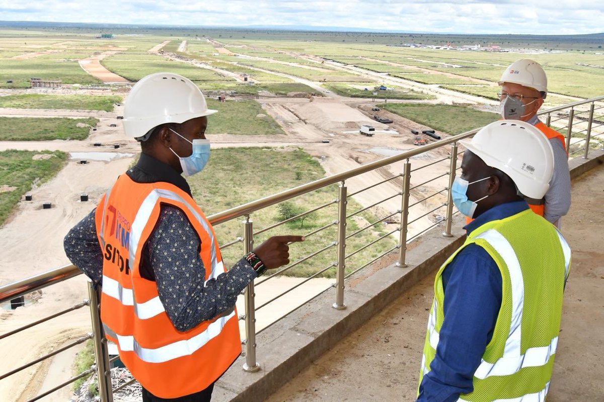 tanuijohn's tweet photo. CS ICT, Innovation and Youth Affairs Joe Mucheru visited us at Konza Technopolis to check on project progress and readiness of the National data center which will be key in support of Kenya’s digital platform &amp; Konza smart city services @konzatech @mucheru @ReubenMutiso @jeroch1 https://t.co/e57klgJaMx