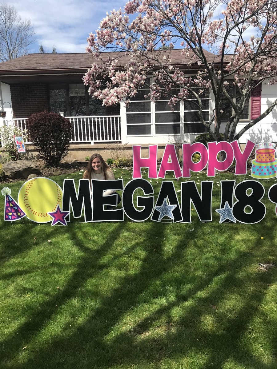 laura_pum's tweet photo. Happy Birthday, Megan!! https://t.co/OuGXixqSCV