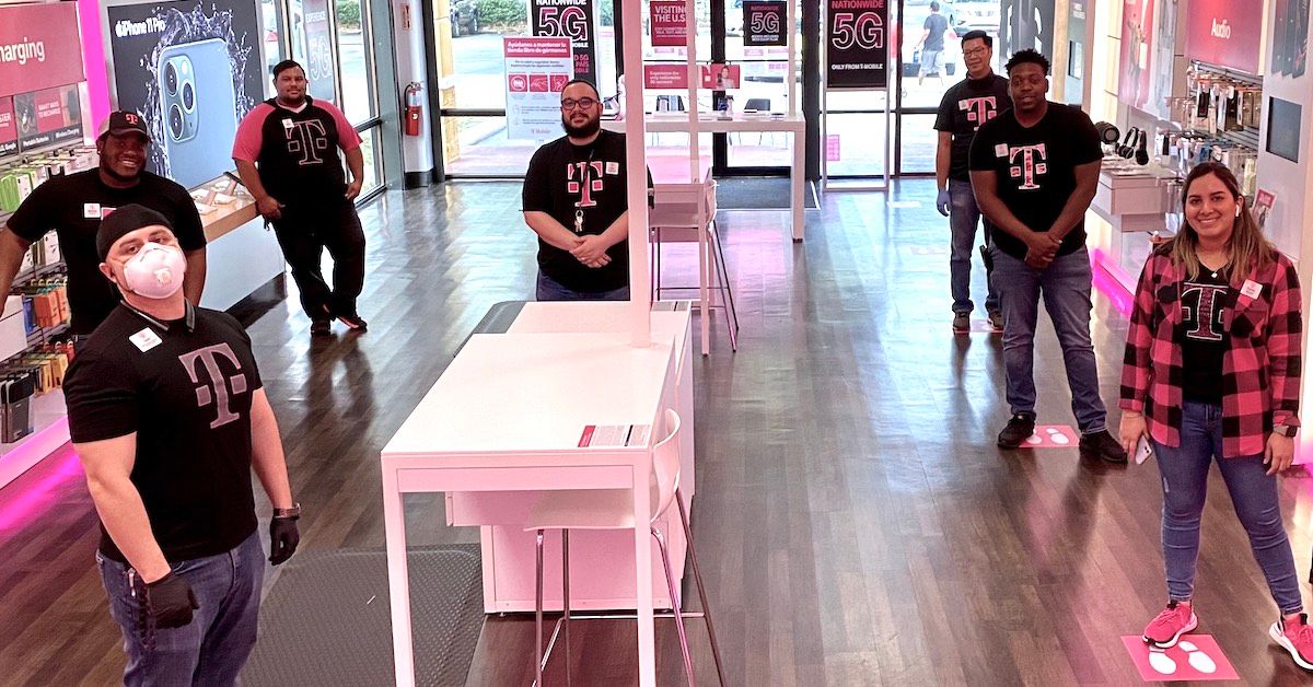 "Even during these hard times we still create a fun and engaging atmosphere. The open locations are a mix of employees from multiple stores, but we meshed quickly and were able to provide an excellent experience from day one." —Pedro C., Retail Store Manager #worksafe #COVID19