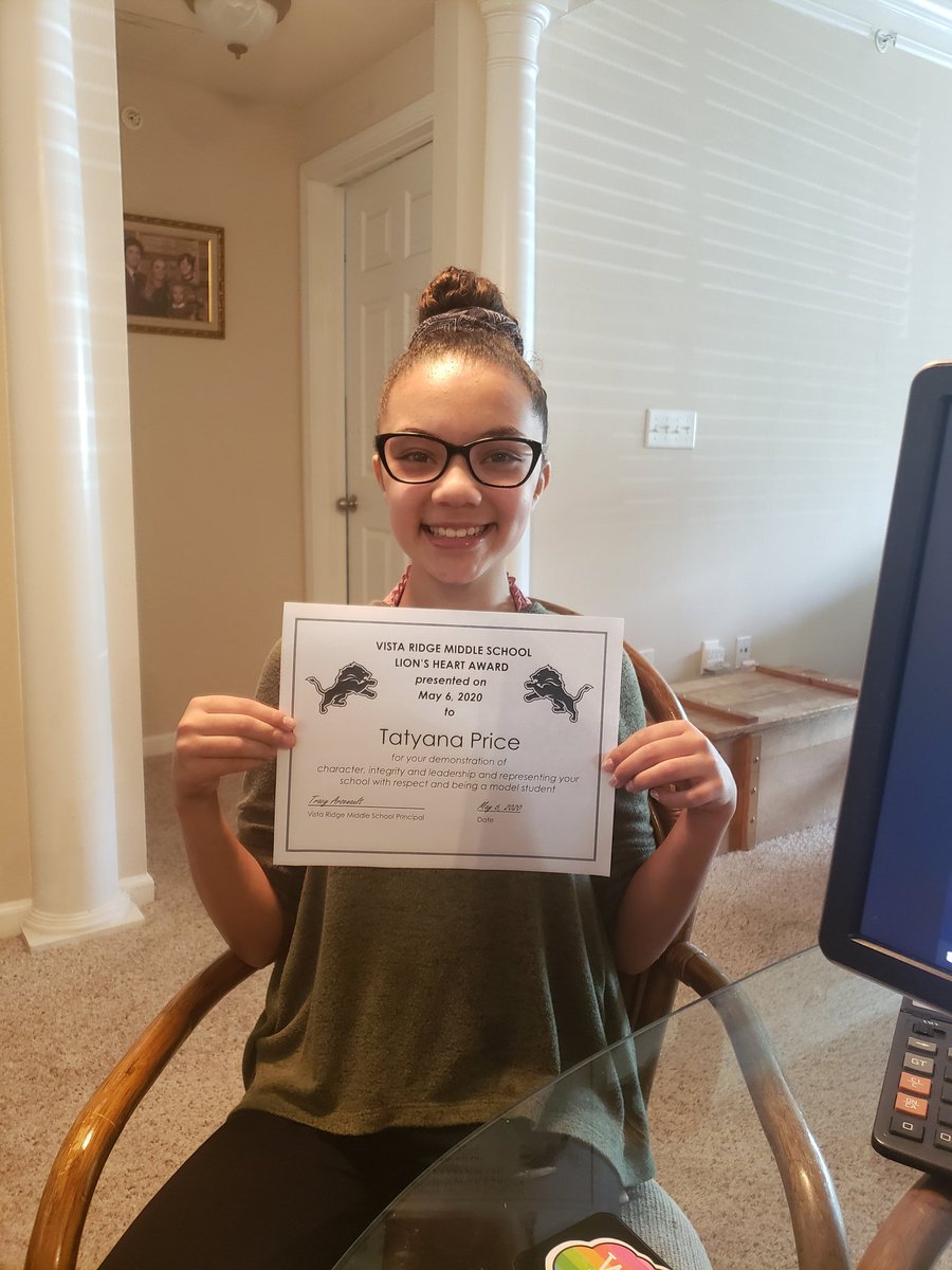 VistaRidgeMS's tweet photo. Congratulations Tatyana Price! She was a recipient of the Feb Lion's Heart Awrds for character & leadership! She missed awards day, so we made a virtual visit today! We miss you and are so proud of you Tatyana! #vrmsintentional #celebratekisd https://t.co/MU13K2xtV2