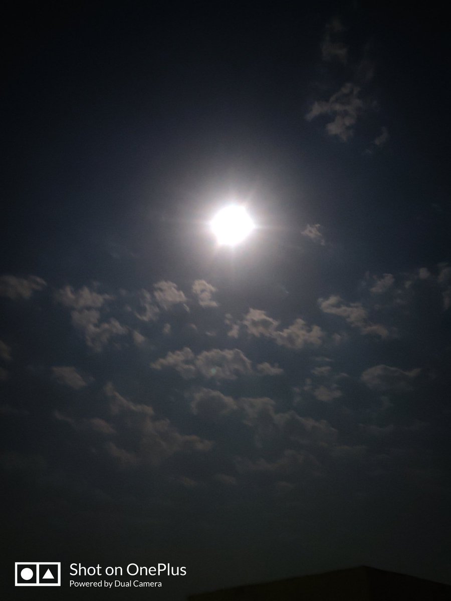 InvisibleGuy77's tweet image. Finally sexy pic 😍😍
Full moon 
#ProMode ☺️☺️