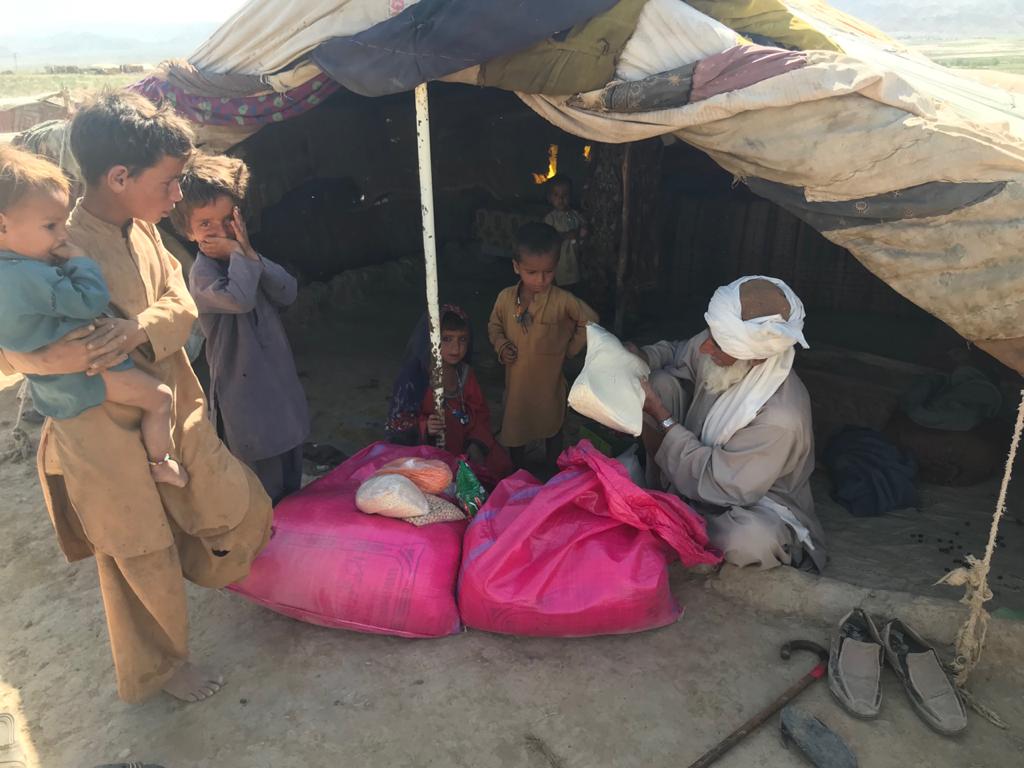 CDRSWORLD's tweet image. Can you see that blush on the face of a cute little kid? The most beautiful thing on the planet, indeed! We thank our donor #UKMAP for their exceptional support. 

Want that adorable blush to continue? Donate Now!
#cdrs #donations #covid19 #pakistan #balochistan