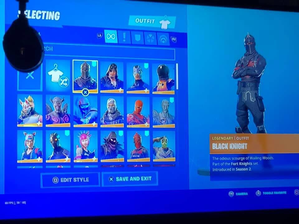 AccountsGaming's tweet photo. Ps4 fortnite account for sale dm me serious buyers only https://t.co/5U17a4GtzY
