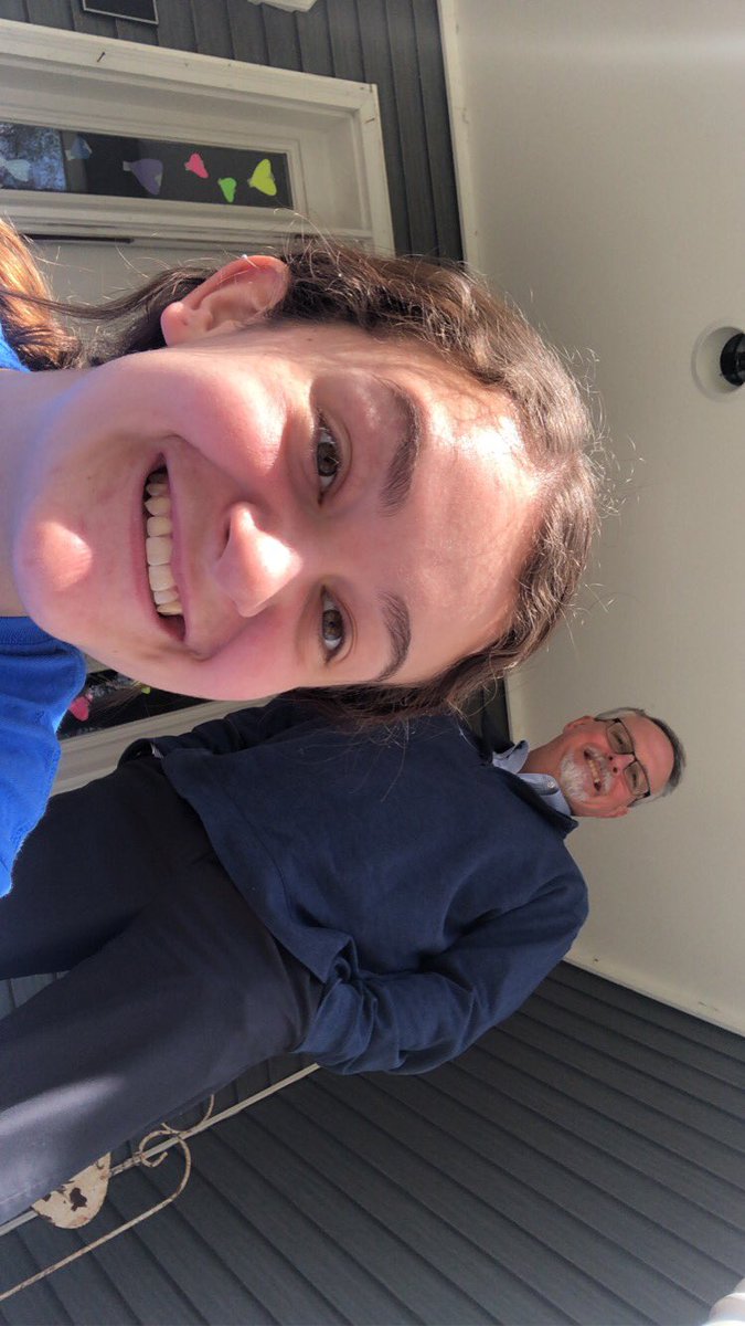 samirthompson21's tweet photo. Enjoying this really nice day out by going on a run! 🏃🏽‍♀️ @PHSClass_2022 @MrCarlRJohnson @PLVBlueDevils #freshairthursday https://t.co/I3nNgpiYAx