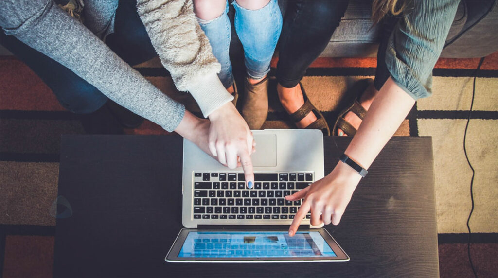 Social Media e Lavoro, il talento al centro del proprio racconto twib.in/l/ALjGy9b6g9xk via <a href="/Franzrusso/">Franz Russo</a>  #socialmedia