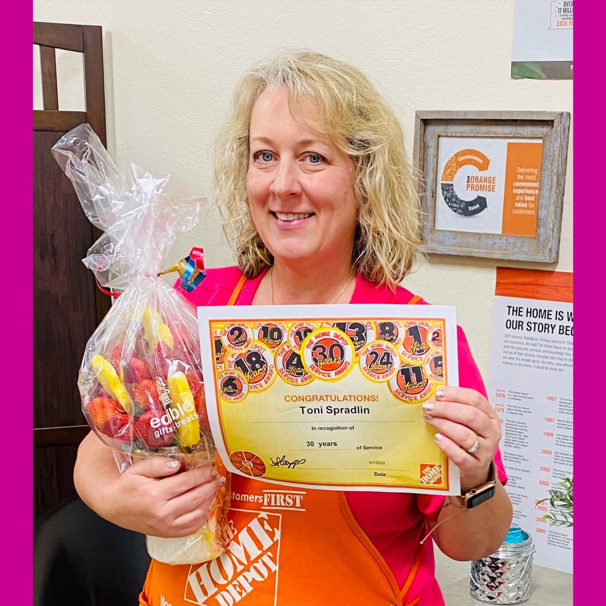 Happy 30 Year Anniversary to <a href="/SpradlinToni/">Toni Spradlin</a> 💥🎉👏 Thank you for all you do for us! <a href="/timpcapps/">Tim Capps</a> <a href="/CarpenterTrina1/">Trina Carpenter 🐾</a> <a href="/Gladys_LS/">Gladys</a>