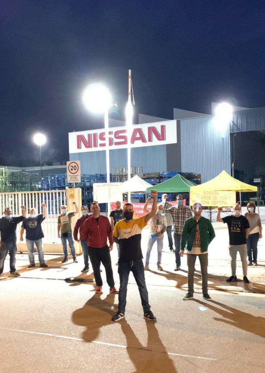 De la huelga indefinida de Nissan poco se habla en el debate político de Catalunya.

La multinacional quiere cerrar Nissan Barcelona: 3.000 puestos de trabajo directos más 22.000 indirectos.

Todo mi solidaridad y cariño hacia los compañeros y compañeras.