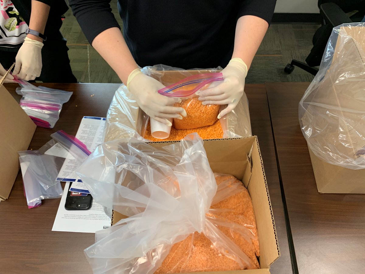 DuquesneLight's tweet photo. Last year, we celebrated Asian Pacific American Heritage Month by partnering with @SHIMpgh to package over 1,800 servings of beans for local Nepalese and Bhutanese refugees. Learn how @SHIMpgh continues to help our community in need: https://t.co/xEeNxRA1pN #AAPI #PowerItForward https://t.co/aYWHPZxpO7