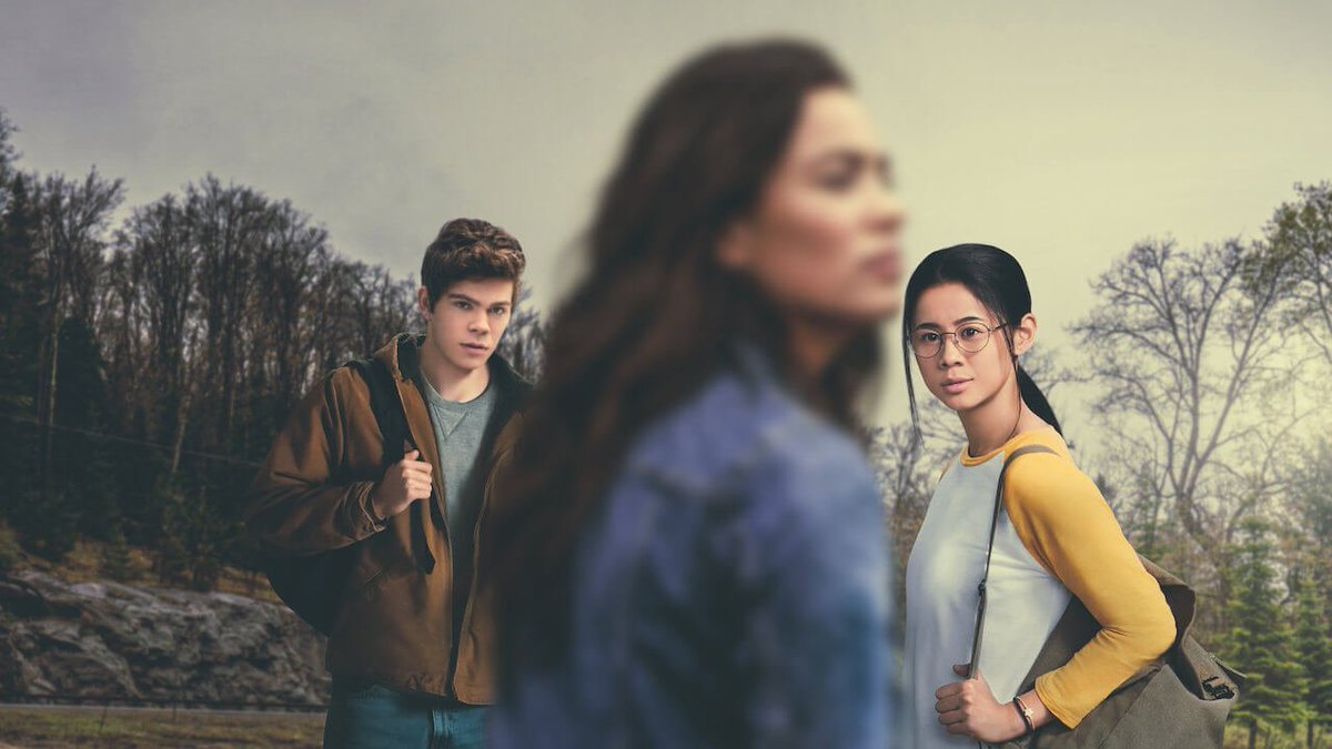  #07THE HALF OF IT (2020)dir. Alice Wu @thatalicewu   #TheHalfOfItNetflixA high school introvert helps her classmate romance the girl they both secretly like.