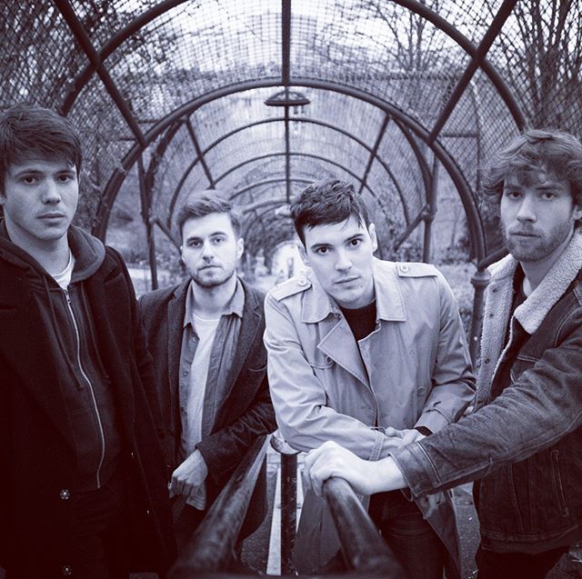 Le clip de COME ON sort demain, soyez attentifs et restez chez vous (au moins jusqu’à lundi).
#lockdownmusic #clip #confinementcreatif #frenchrock