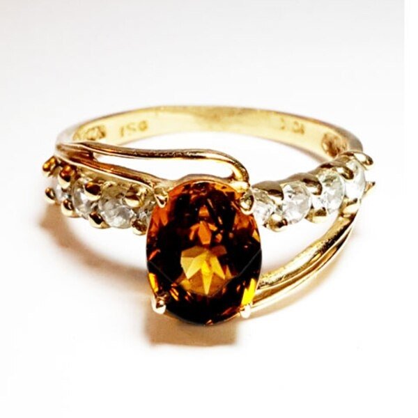 Tkbk — palmeira citrine (there are 3 main types of citrine: palmeira, the "most orange", madeira and golden, the "most yellow")