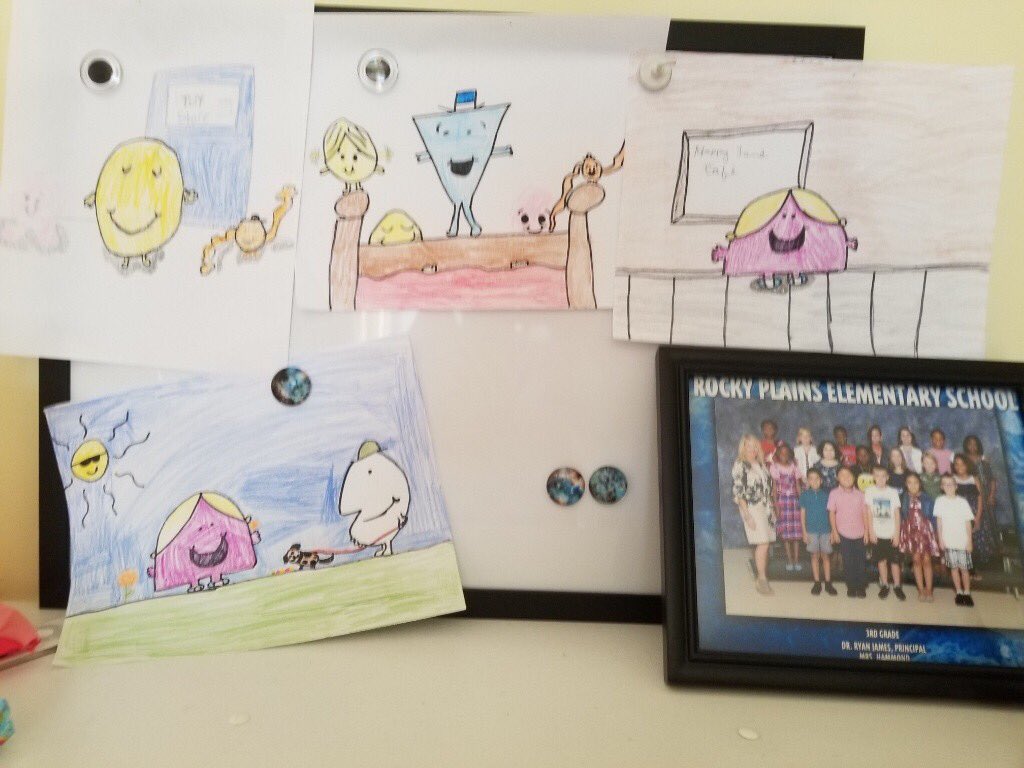 rsbigham's tweet photo. So proud of my little artists! @RyanEarlJames @HopeFBarr @RPES_Cougars https://t.co/jjBpKWBNHn