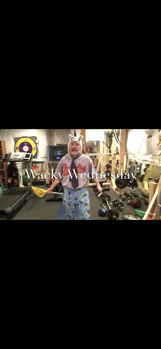 Coach Kos tweet media