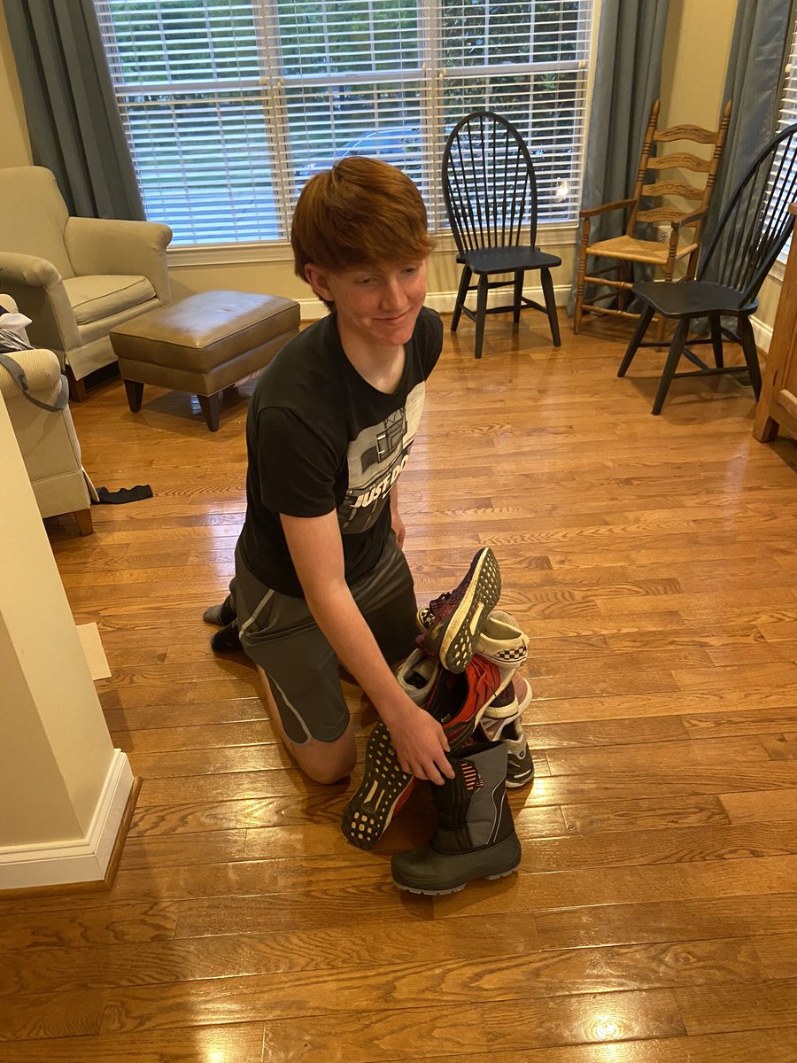 Coach Kos tweet media