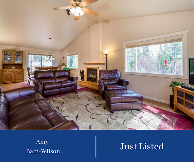 mt_realtor's tweet photo. New Listing at 365 Skookum Road, Lakeside, Montana

Welcome to this well maintained 3 bedroom, 2 bath ranch style home on an oversized lot in Lakeside Estates. Scenic Flathead Lake views from main living area and master bedroom. Enjoy summer bbq's on the large deck and yard. https://t.co/xgX9YbH2CT
