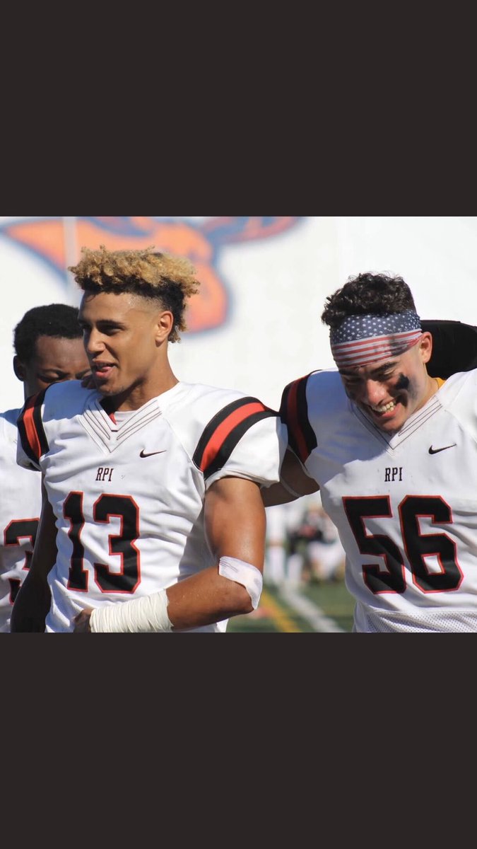 gtragz19's tweet photo. @Niklaussmith13 “I got some people, they only my friends, but it feel like we family though” https://t.co/jDp9uHL1Iz