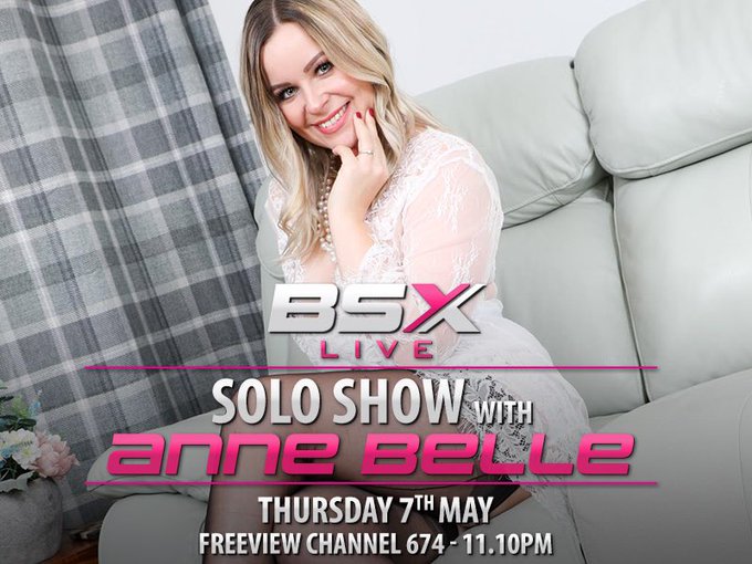 Extra 3 show special tonight on @bsx_blog https://t.co/3SOa2zdkSQ guys with @anna_belle_uk - FV Ch 674<a href="/tag/update"class="tags"><span>#update</span></a>