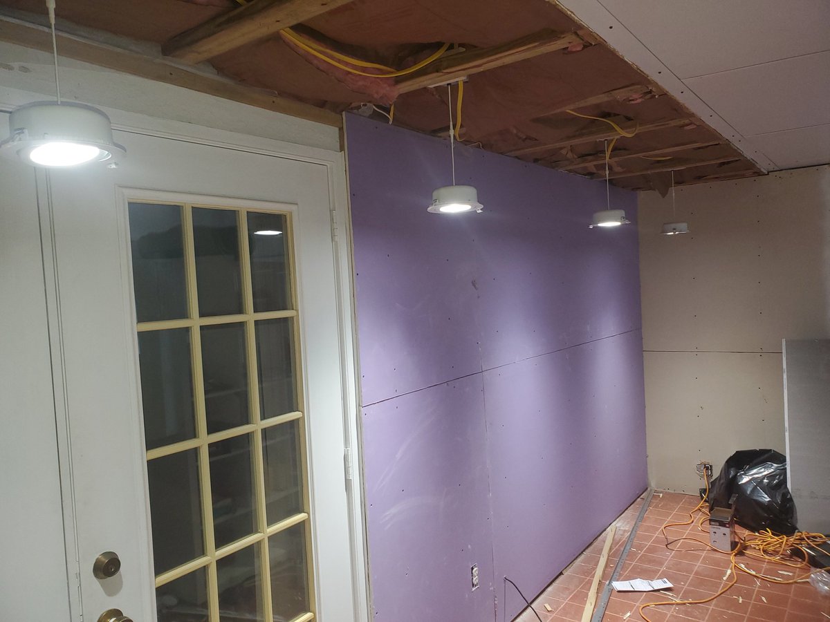 RealDboy352's tweet photo. This is why I haven't had a cam on and why I haven't been streaming as much. This is only half of the room I'm remodeling and the last pic is what will be my new game room when its done. Everything will be back to normal......sometime lol https://t.co/dXY3PLbt9J