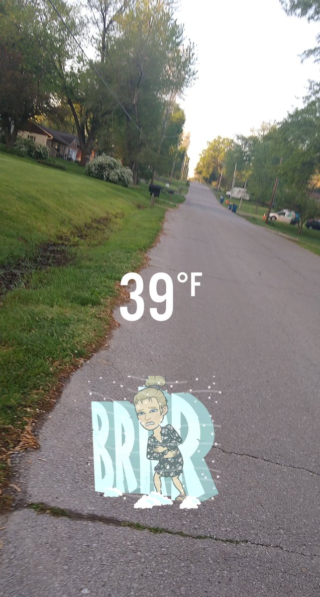 amanda_aidnik's tweet photo. It was a chilly start this morning, but I'm glad I got it in. I feel better all day.  #maymarathonchallenge https://t.co/19eAH90F85