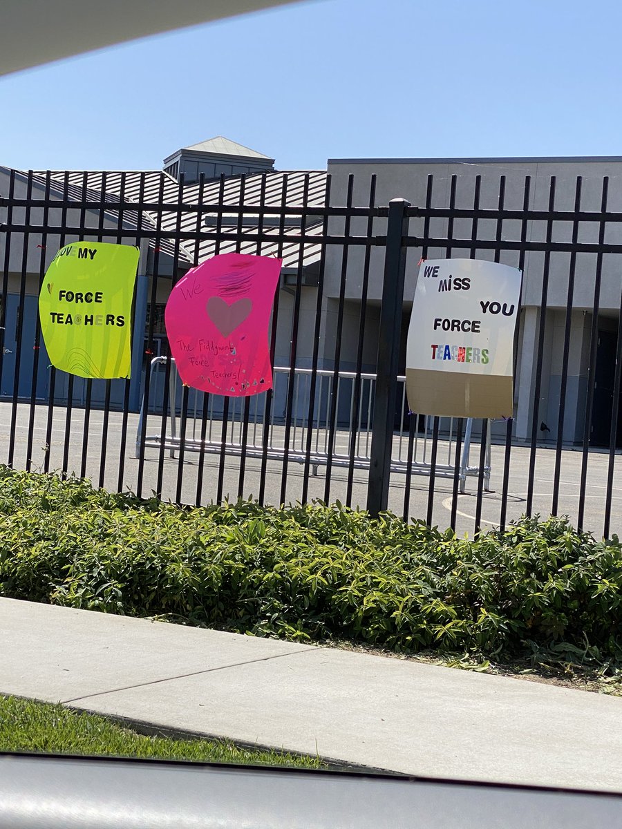 teachercutter's tweet photo. I went to my classroom to gather up old science materials today, left my empty room feeling a bit sad. My day was brightened up though as I saw these signs on the school fence as I was driving away! @rcsdfiddyment #rcsdchampions #thankyou https://t.co/Gj63wUUvRJ
