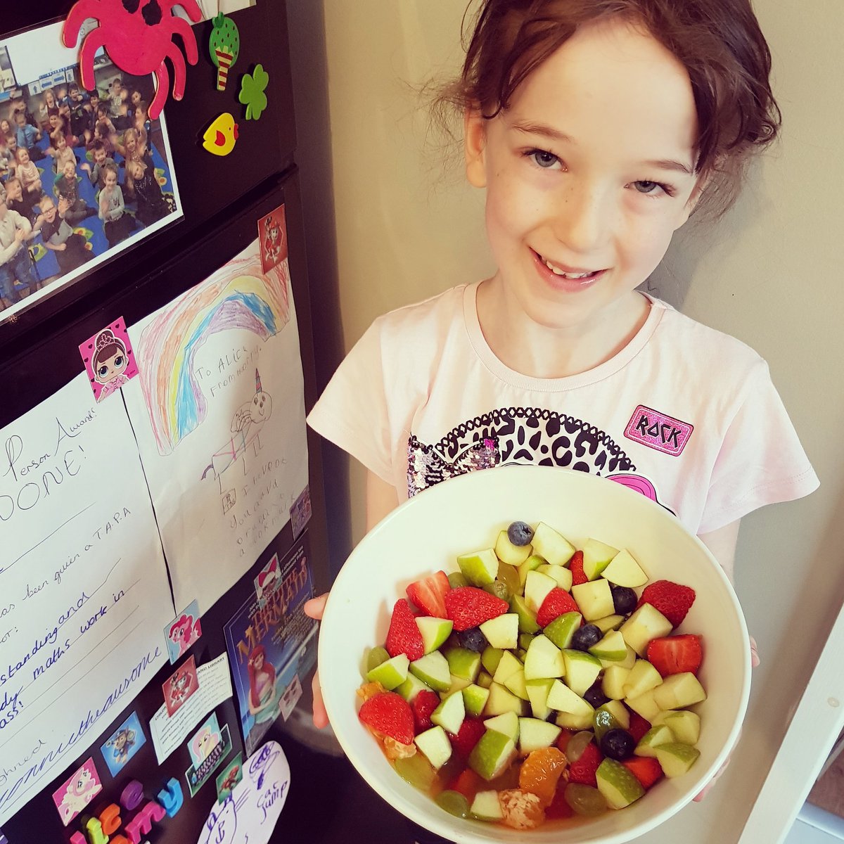 jenn_c80's tweet photo. @FaringtonSchool Alice has been busy in the kitchen ๐ฉโ๐ณ๐ช I can tweet that Miss Atherton's fruit salad is yummy! ๐๐๐๐๐ The whole family enjoyed Alice's dessert after tea last night ๐ #HatsOffToTheChef https://t.co/zWKVigBxa1