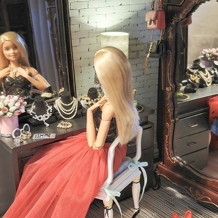 burcuzim🍷 (@burcizimm) on Twitter photo 