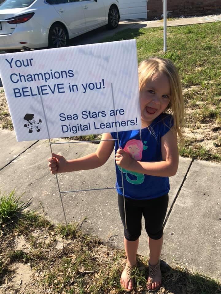 This makes my heart happy❤️ one of our little Seastars loves her sign! <a href="/pascoschools/">Pasco County Schools</a> @POEKPOE <a href="/SarahKSvendsen/">Sarah Svendsen</a>  <a href="/alexandralmoss/">Alex Moss</a> <a href="/JennFernandez16/">Jenn Fernandez</a> <a href="/DeniseB68808087/">Denise Ballard</a>