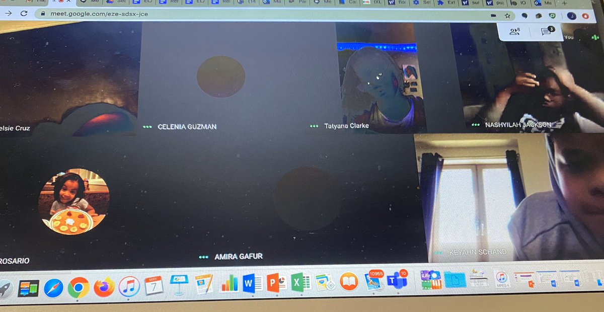 Mott467's tweet photo. AP Negron: The best feeling in the world is when your students request to meet with you via google meets because they miss you ❤️ #establishingrelationships #childrenfirst #studentrapport #studentsupportonalllevels @District8Supt @AnaCrisostomo16 @jen_joynt @D8Connect https://t.co/x4EsNCe6pW