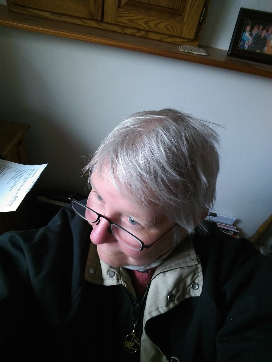 luvlambs's tweet photo. Hat hair, don't care. Always gray. #turnMaygray #KickBob #KelseyStrong https://t.co/wGBpshjwSZ